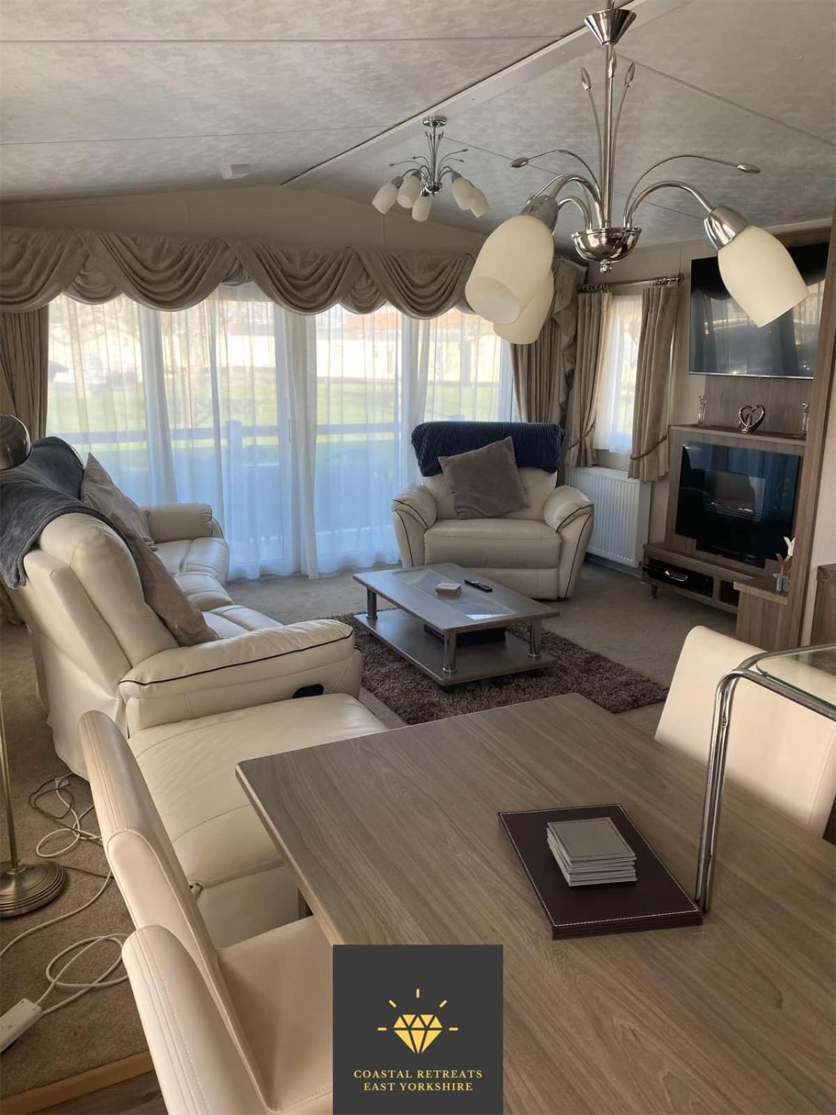 2 Bed, 2 Bath Lodge Style Caravan With Hot Tub & Private Garden At Patrington Haven Leisure Park Exteriör bild
